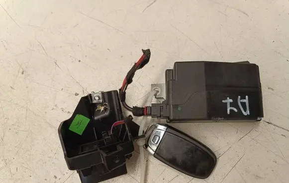 Audi A7 S7 4G Ignition lock 4H0905852C