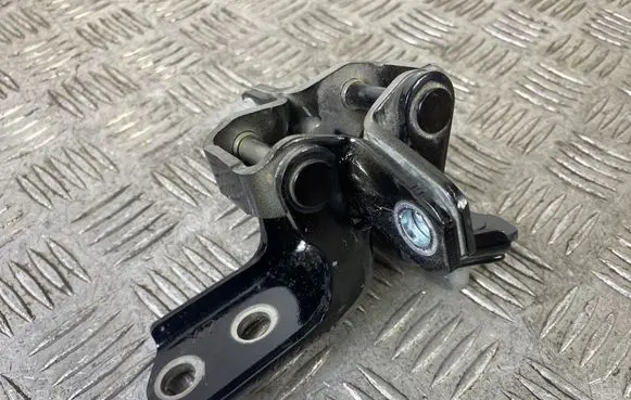 Mazda CX-70/90 Rear door hinge set