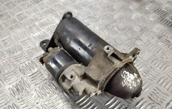 Opel Zafira A Starter motor