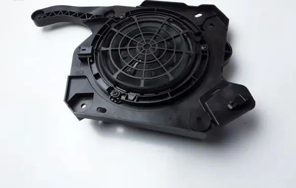 Opel Grandland X Front door speaker 9813826980