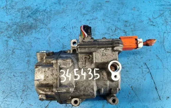 Toyota Prius (XW30) Air conditioning (A/C) compressor (pump) 8837047060