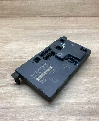 Mercedes-Benz E W211 Door control unit/module 2118707326 00401599