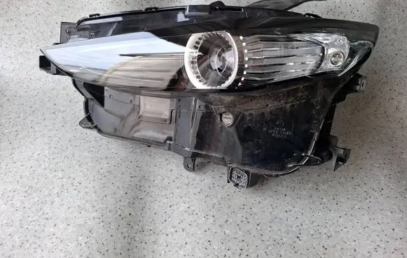 Headlight/headlamp