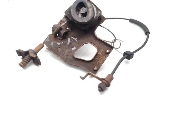 Ford Galaxy Spare wheel mounting bracket 