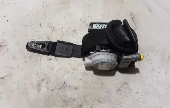 Audi A6 S6 C7 4G Front seatbelt 4G8857706B