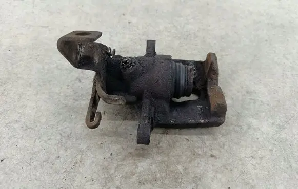 Renault Master II Rear brake caliper 