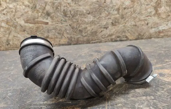 Mitsubishi Colt Air intake hose/pipe MN135109 A135520000