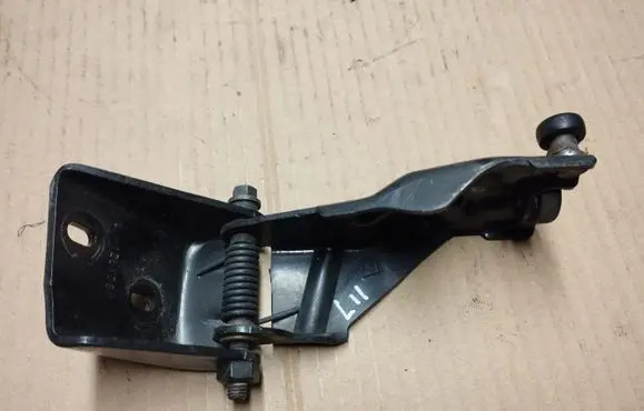 Chrysler Voyager Sliding door middle roller runner 