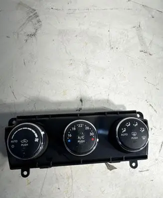 Jeep Compass Climate control unit 61036A P55111134AD