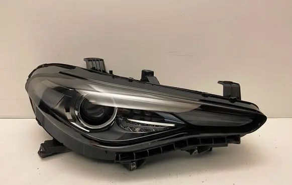 Alfa Romeo Giulia Headlight/headlamp 50547571 23F16T1
