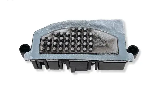 Porsche Macan (95B) Heater blower motor/fan resistor 8T0820521F F011500121