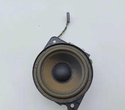Mercedes-Benz S W220 Panel speaker A2208201302