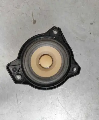 Volvo C40 Panel speaker 31456871