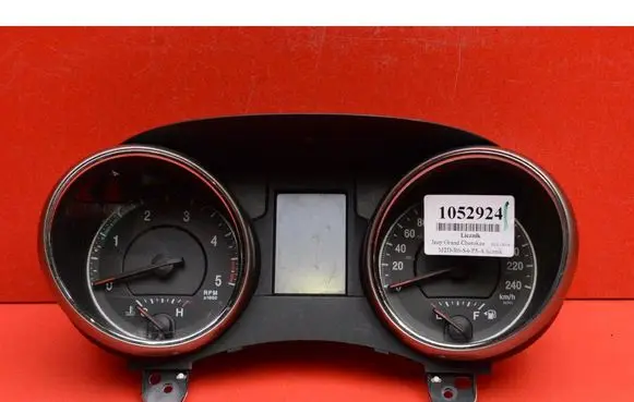 Jeep Grand Cherokee Speedometer (instrument cluster) 68186244AA