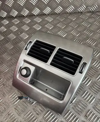 Jaguar XF X250 Rear air vent grill AX2367846A