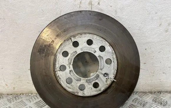 Volkswagen Golf VIII Front brake disc 5Q0615301H