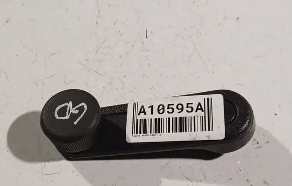 Toyota Yaris Front door window winding handle 