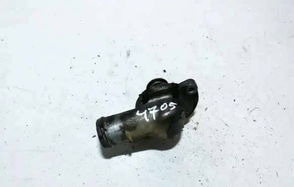 Volkswagen Touareg I Engine coolant pipe/hose 070121114