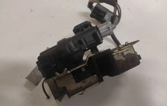 Chrysler Voyager Rear door lock
