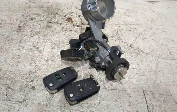 Opel Insignia A Ignition lock 20939745 13504286 20964877