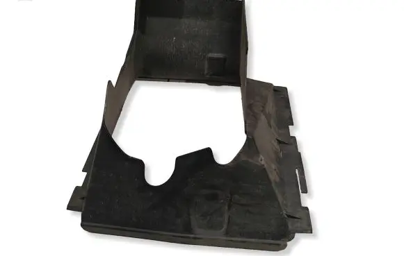 Volkswagen Touareg I Intercooler air channel guide 7L6117336A