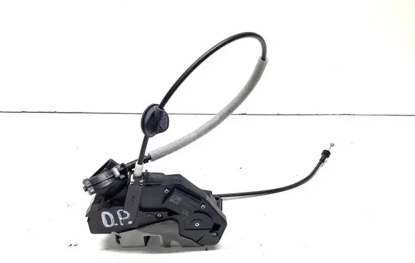 Volvo V60 Front door lock 31301739 40644141 A046465