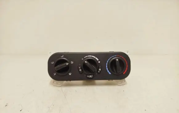 Dodge Caliber Climate control unit P05058307AE
