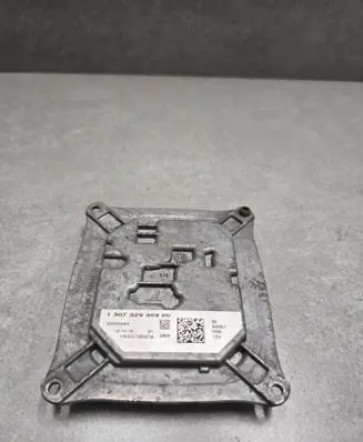 Peugeot 308 Xenon control unit/module 130732940300