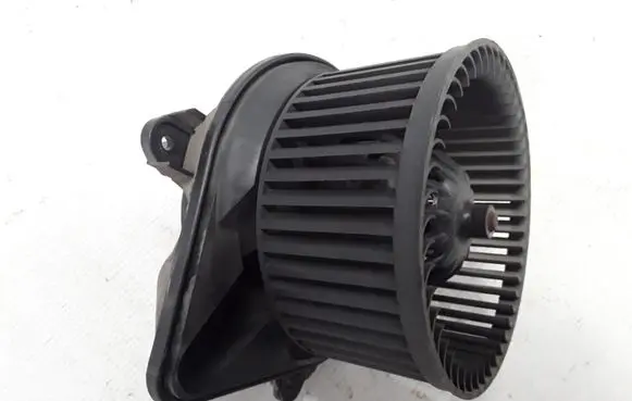 Opel Vivaro A/C air flow flap actuator/motor 7701208225