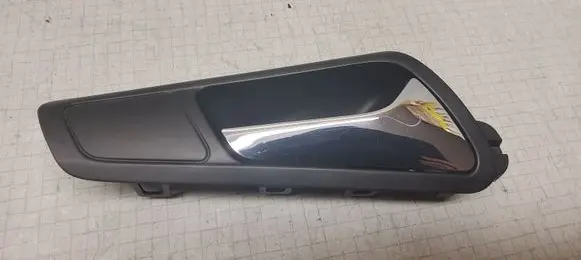 Volkswagen PASSAT B6 Front door interior handle 3C1837114