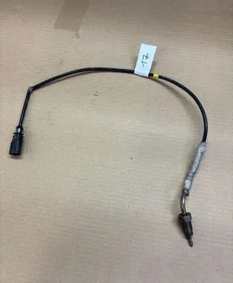 Volkswagen Golf Sportsvan Exhaust gas temperature sensor 04L906088AR