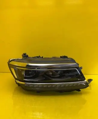 Volkswagen Tiguan Headlight/headlamp 5NB941082A