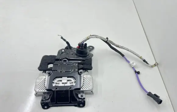 BMW 5 G30 G31 Other control units/modules F141054510010 2101301038 8ES01366913