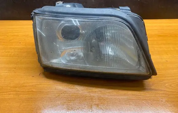 Audi A6 S6 C4 4A Headlight/headlamp 14050602