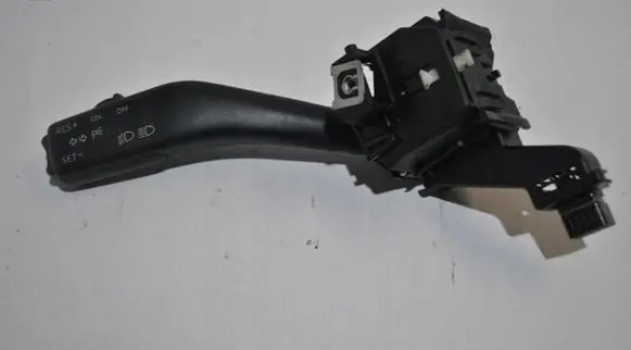 Volkswagen Golf V Indicator stalk 1K0953513A