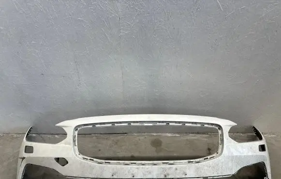 Volvo S90, V90 Front bumper 31383226