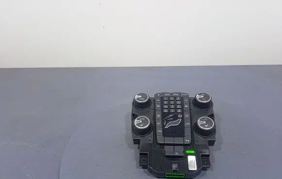 Volvo V40 Climate control unit 31288103
