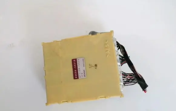 Toyota Avensis Verso Other control units/modules 8865044210 88650-44210