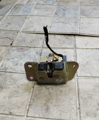 Mitsubishi Space Star Tailgate/trunk/boot lock/catch/latch