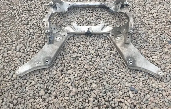 BMW M3 e92 Front subframe 464829118 2283440