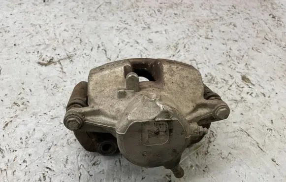 Mercedes-Benz E W212 Front brake caliper