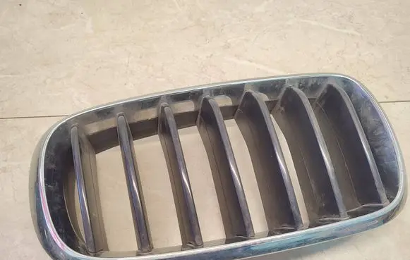 BMW X5 F15 Front bumper upper radiator grill 7316076 7316054 7316058