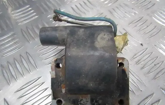 Mazda 121 High voltage ignition coil F088 F-088