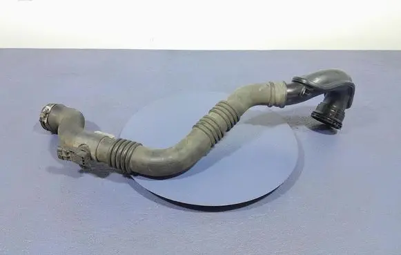 Opel Astra J Air intake hose/pipe 13398481
