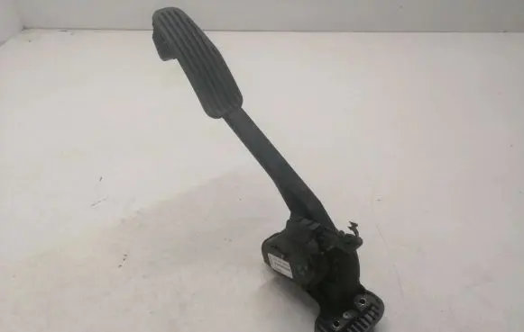 Volvo S60 Accelerator throttle pedal 30636004 6PV00853701