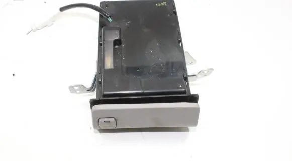 Lexus LS 430 Dashboard storage box/compartment 