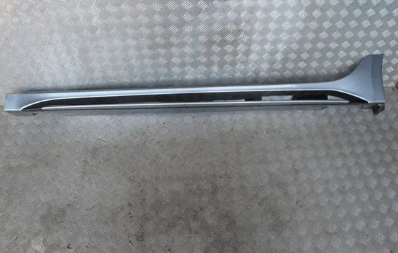 KIA Pro Cee'd III Foot area side trim 87758-J7700
