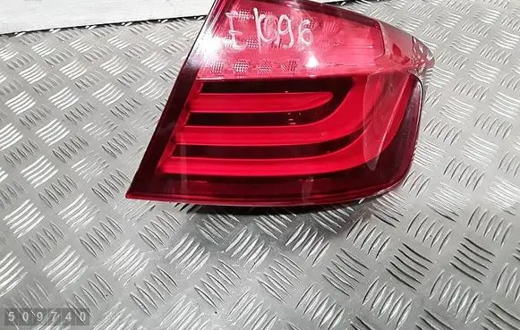 Rear/tail lights