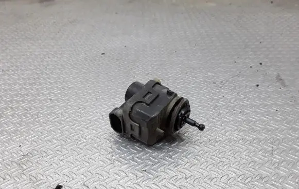 Renault Espace IV Headlight level adjustment motor 7700420737