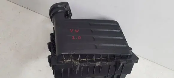 Volkswagen PASSAT B8 Air filter box 5Q0129607AA